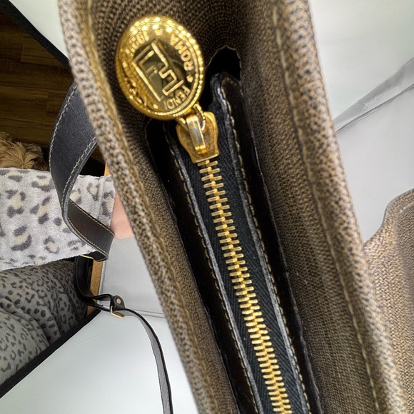 Fendi Vintage Black and Brown Crossbody Bag - Picture 10 of 15